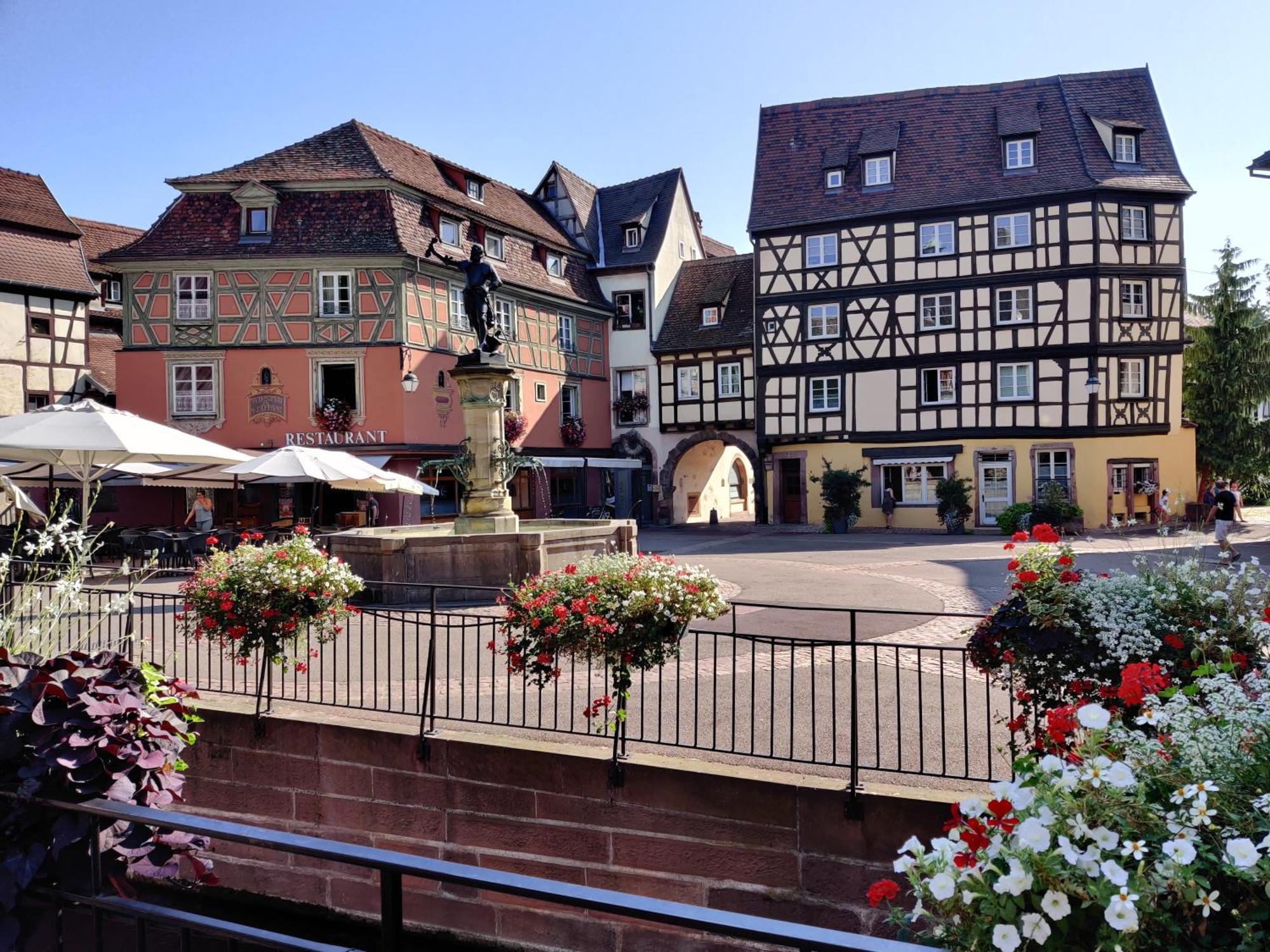 Au Kugelhopf Doré - Centre Historique Colmar Esterno foto